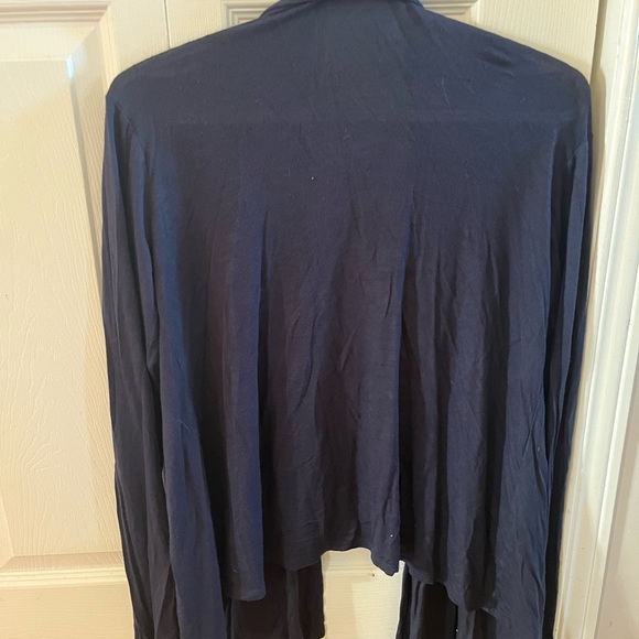 Navy blue T-shirt, material cardigan - Picture 2 of 2